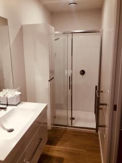 Modern Cosy Apartment in Peaceful Jacks Point - 3