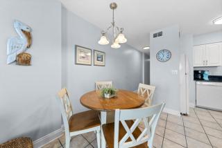 Boardwalk 984 by Youngs Suncoast - 4