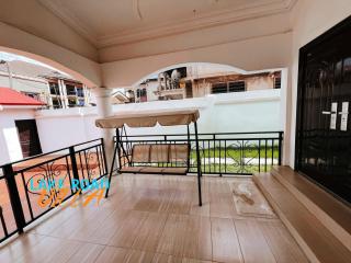 Lake Road Villa - Solar Power & Starlink Internet - 9