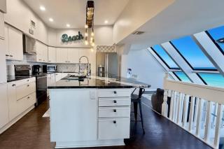 Bombora Suites #301 | Dolphin Suite - 8