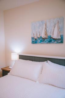 Luxury Beachfront Orcas Island Harbormaster House - 1