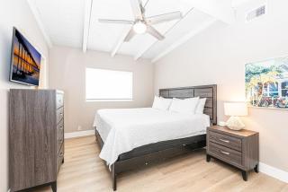 Stylish 6Br Duplex, One Block From Beach And Boardwalk By Beachview Rentals - 8