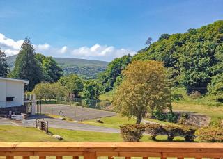 Llwyngwair Manor Holiday Park - 8