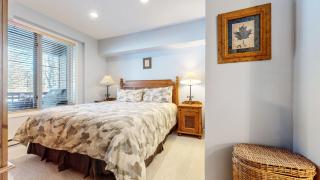 Mammoth Green #102 condo - 9