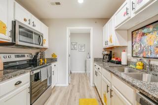 Groovy Games Getaway Holiday Stay in Branson! - 1