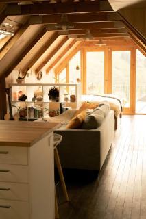 The Loft - Hot Tub, Views & Nature Escape - 6