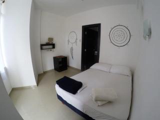 Kiwi Sunset Montañita - 1