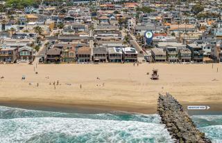 Cozy 2Br W Ac And Private Patio, Steps To 40Th St Beach By Beachview Rentals - 4