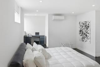 Heart of Bar Harbor - Steps to Shops & Dining - 7