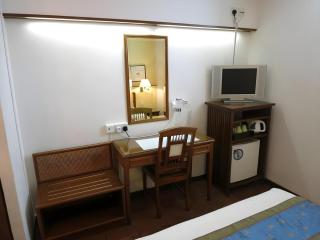 Rest Rocher Hotel - 0