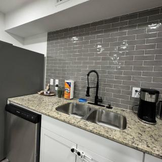 2 DT Dallas l FIFA WORLD CUP READY l 5 Min from Love Field - 1