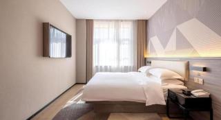 Borrman Hotel Korla Peacock River - 8