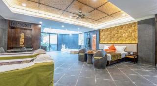 Riyuegu Hotsprings Resort - 1