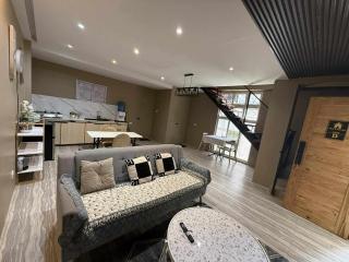 Baguio's Sleek Group Escape - 8