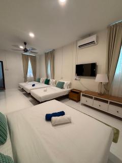 Sunset Beach Retreat Boutique Hotel - 5