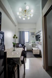 R and K Staycation - 7