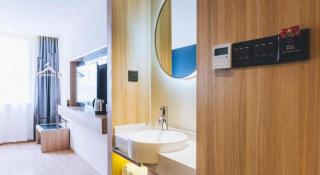 Ibis Styles Shanghai Qingpu Sports Center Hotel - 8