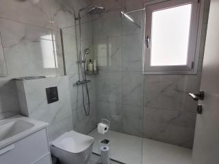 Julia's Residence - 3