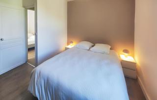 Gorgeous Home In Villespassans - 3