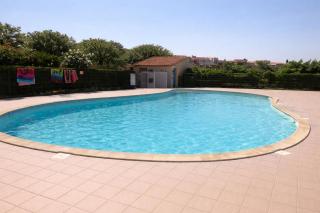 T3 CLIMATISE 40m2 Piscine Parking PRIVE 2 Chambres Secteur falaises 50 m de la plage Proche centre-port 4 Personnes - Cap d'Agde - 0