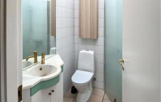 Amazing Home In Middelfart With Wifi - 4