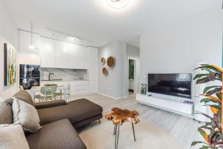 The Funky Apartment by PikHost - 5