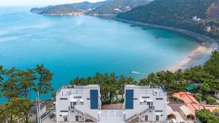Yeosu Sea&Blue Family Pension - 2