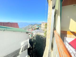 Dolma Inn Near Mall Road with Spa facilities - 2