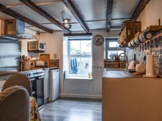 Corner Cottage - 3