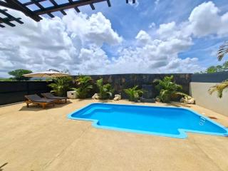 Charming House with Mountain View - Trou d'Eau Douce - 3