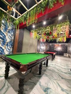 The Golden Nacre Palace - 8