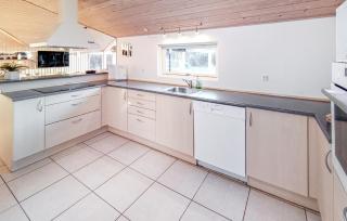 Lovely Home In Rødby With Kitchen - 6