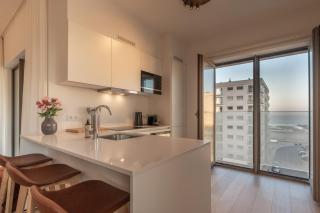 Modern Apartment with Terrace & Sea View - 7