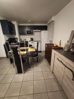 nice apartment strategic location - 3