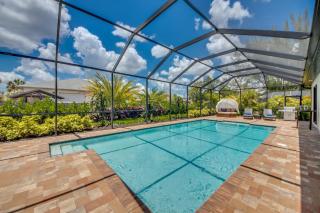 CoralVilla Modern Paradise - with pool, office, table tennis & football - 7
