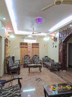 Gorgeous Inn - Homestay in Mangalore by UrbanEase - 3