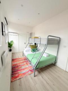 Holloway Suites - Next To Emirates Stadium - Private Bathroom - Shared Kitchen - Londres - 7