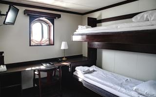 Mälardrottningen Yacht Hotel - 9