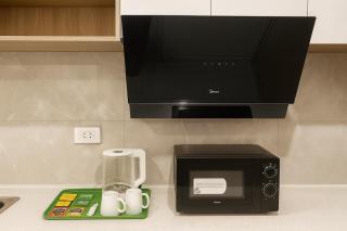 Manila City Center Business Apartments near Ayala Mall and PITX - 5
