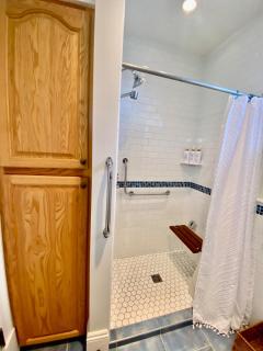 The Sealy Residence - 2