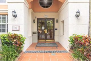 The Yacht Club at Aventura Miami 4405 - 1