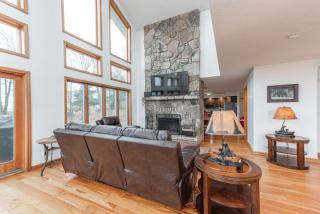 Mountain Majesty - 4