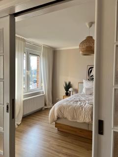 Zuhause am See - Eleganz im Altbau - 9