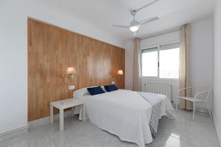 UHC Scala Mar Apartments - 1