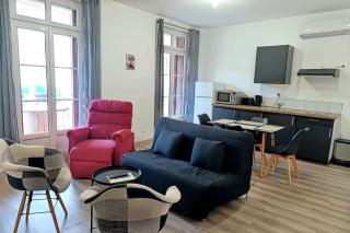 Apt 3, 1er étage, large T2 avec une terrasse commune - 0