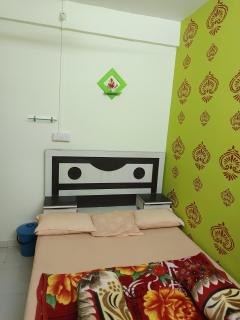 Swami Inn Lodging - 1