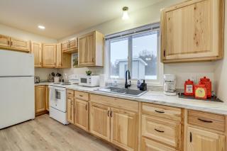 Fish, Bike and Hike! Wooded Irons Getaway Near River - 1