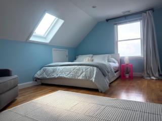 Bright Lavallette 4BR Private Yard Walk to Beach - 1