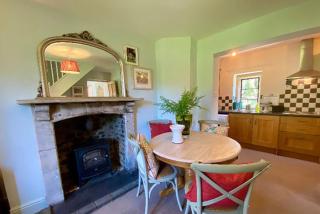 The Gate House by Group Retreats - 4