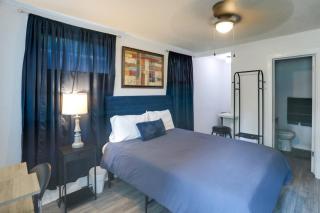 1 Mi to Dtwn Updated Studio in North Greenwood - 1